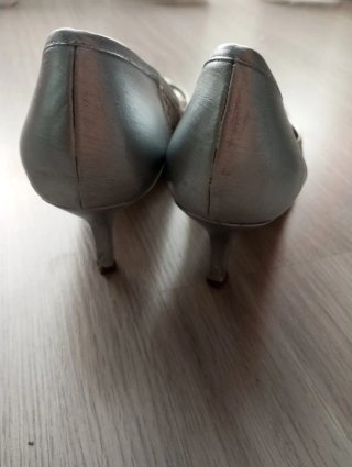 Scarpe col tacco argentate da donna