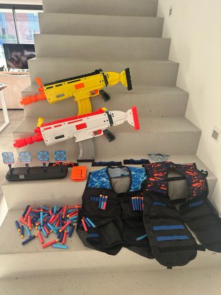 1 pistola 25 y pack de todo 45€
