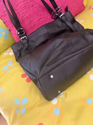 Bolso de piel marrón RR