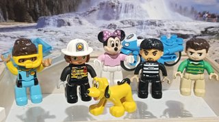 LEGO DUPLO Moto con Minnie y Plutón