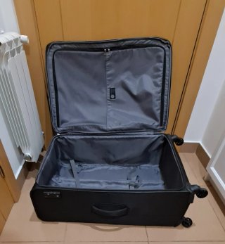 Maleta Grande Roncato Negra 79x49x26