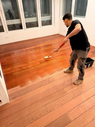 Lijado y Barnizado de Parquet y Madera