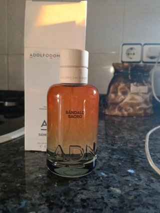 Adolfo Dominguez Sándalo Sacro Eau de Parfum 100ml