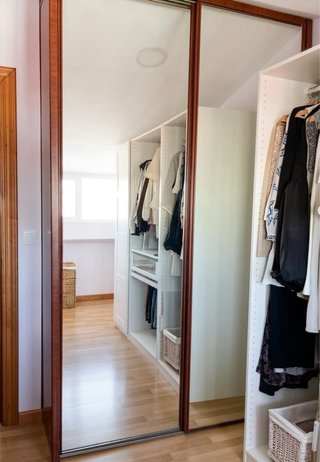 Armario puertas correderas espejo