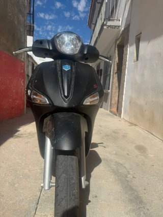Piaggio Liberty 50cc Negra