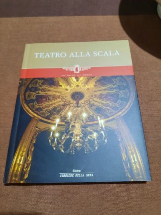 Libro illustrato "Teatro alla Scala"