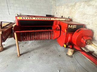 Empacadora Massey Ferguson 124
