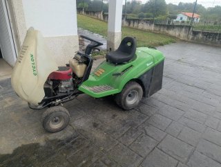 Cortacésped Viking MT540