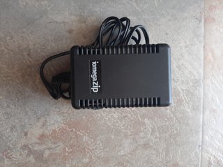 Unidad Iomega Zip con discos