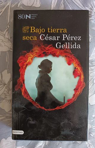 Bajo tierra seca