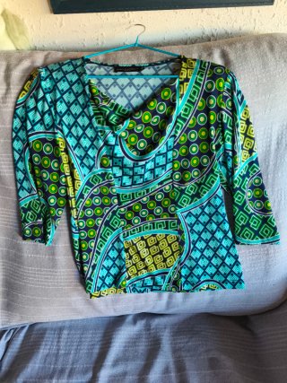 Lote 4 blusas manga larga Talla 42