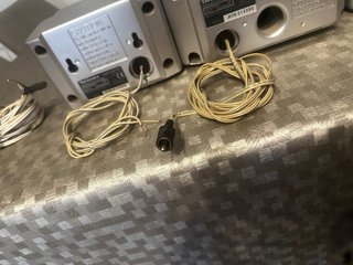 Altavoces Technics Plata y Beige