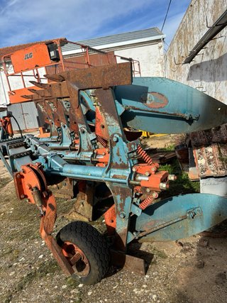 Arado Cuatrisurco Pladevall