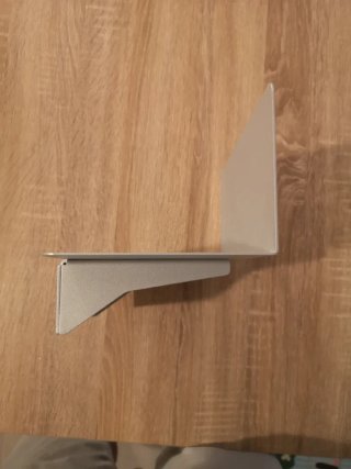 Supporto per torre del computer