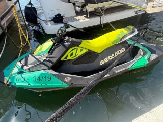 Moto acuática Sea-Doo Spark Trixx