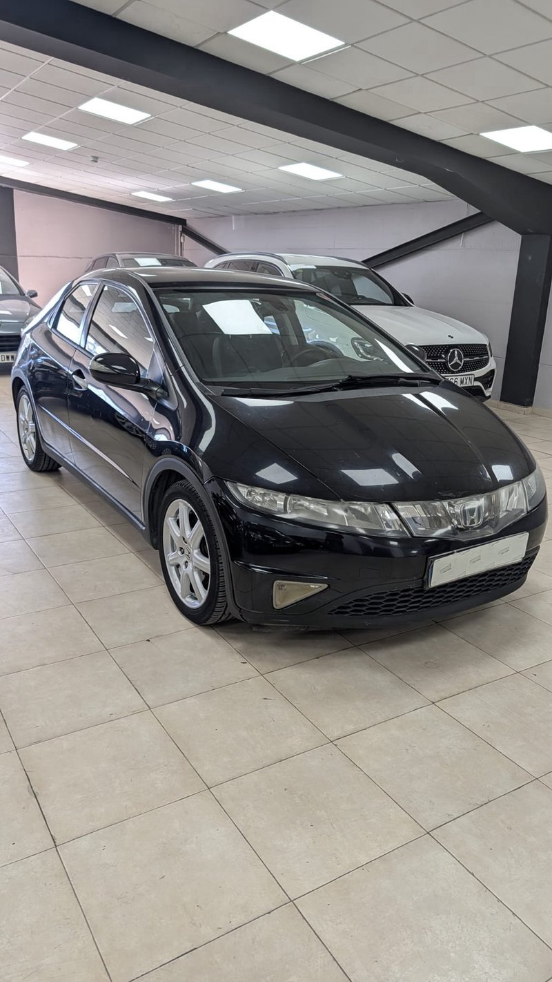 Honda Civic 2.2i CTDI Sport 5p 2007, foto 3