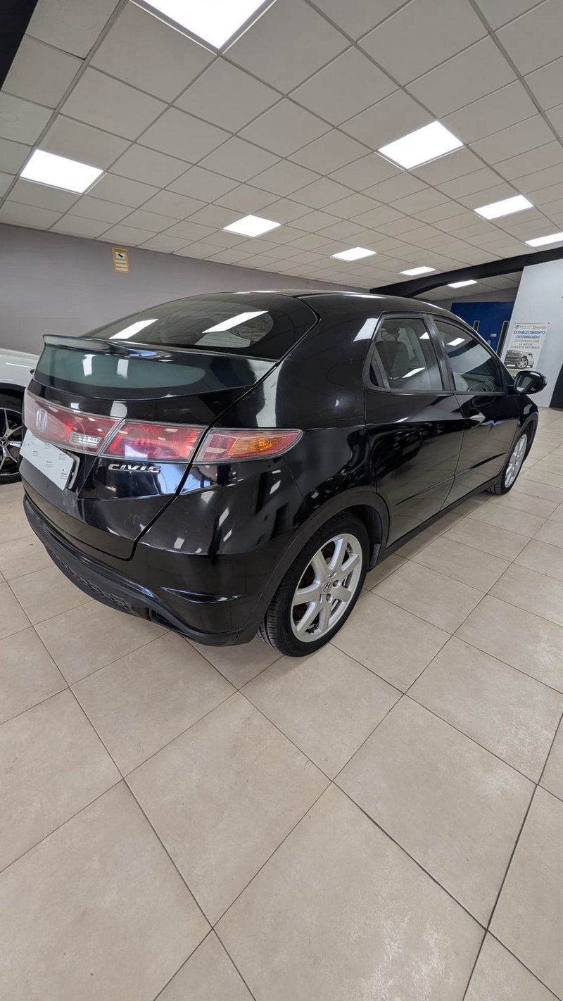 Honda Civic 2.2i CTDI Sport 5p 2007, foto 6