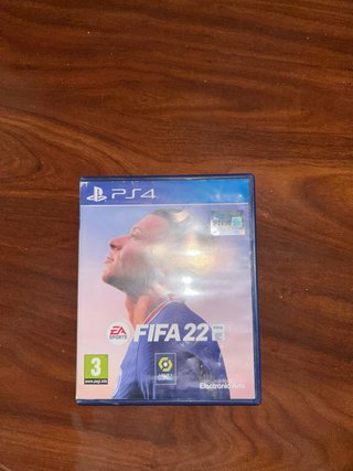 Pack GTA V Premium y FIFA 22 PS4