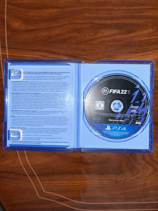 Pack GTA V Premium y FIFA 22 PS4