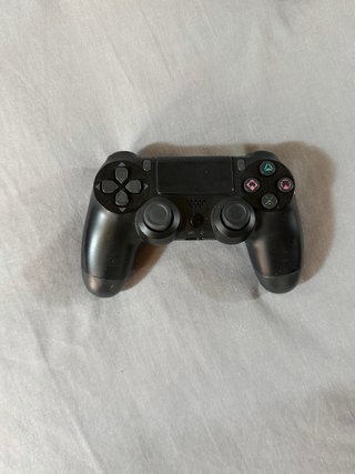PS4 Fat 500GB - Firmware 10.50 + 4 controller