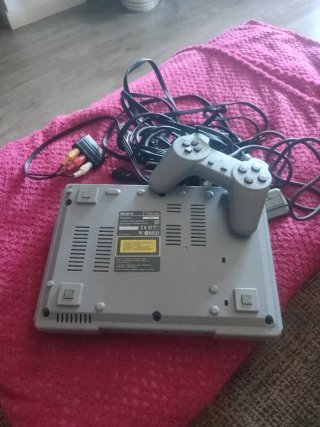 Consola Sony PS1 con mando
