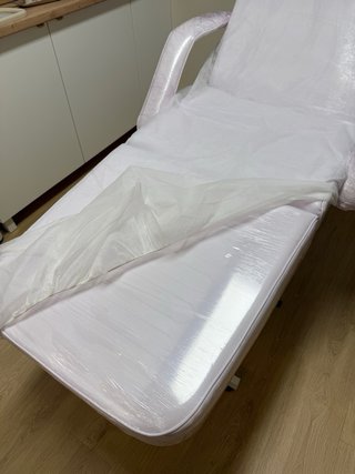 Camilla hidraulida blanca nueva