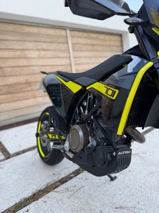 Husqvarna 701 Supermotard 2024