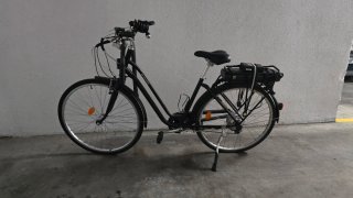 Bicicleta Eléctrica Negra