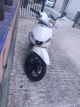 Peugeot Tweet 50cc Blanca