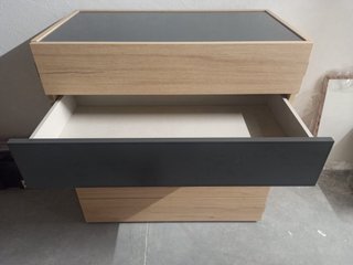 Sinfonier de madera sin usar