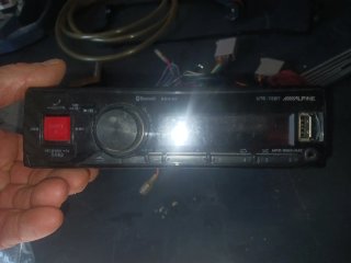 Radio Alpine UTE-72BT Plata