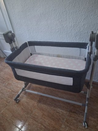 Mini Cuna Colecho+cuna de madera  y regalo pañales