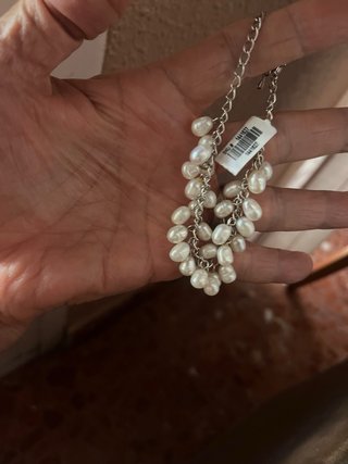 Pulsera de perlas blancas y plata