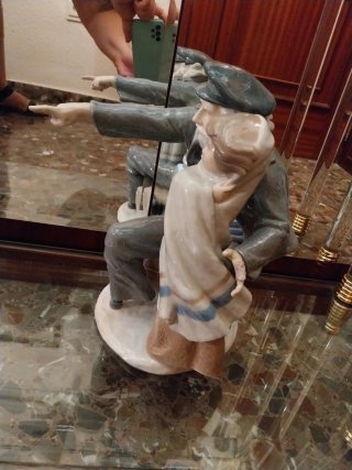 Figura Lladró Marinero y Niña