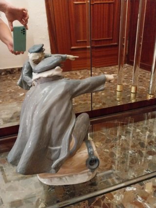 Figura Lladró Marinero y Niña