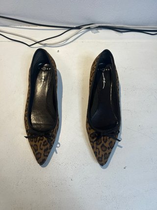 Zapatos de tacón bajo bailarinas de leopardo fina