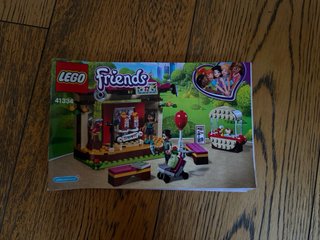 Lego Friends 41334, Performance al parco di Andrea