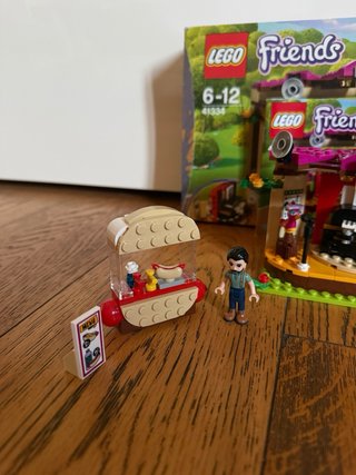 Lego Friends 41334, Performance al parco di Andrea