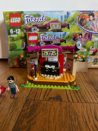 Lego Friends 41334, Performance al parco di Andrea