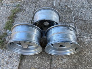 3 Llantas Chevrolet Vandura 8x15
