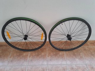 Ruedas Gravel Syncros DB-S300R + Formula CL-712