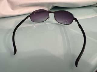 Gafas de sol oscuras