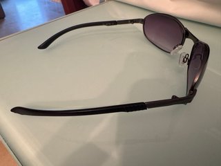 Gafas de sol oscuras