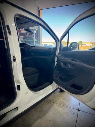 Peugeot Rifter 2021