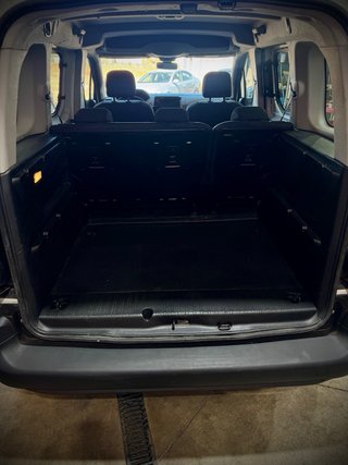 Peugeot Rifter 2021