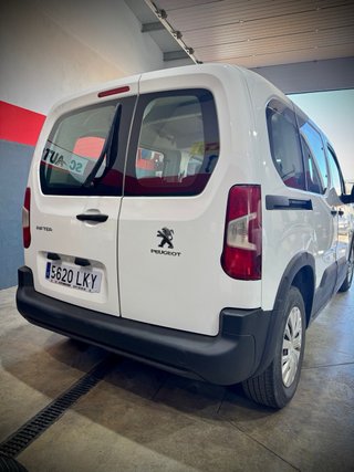 Peugeot Rifter 2021