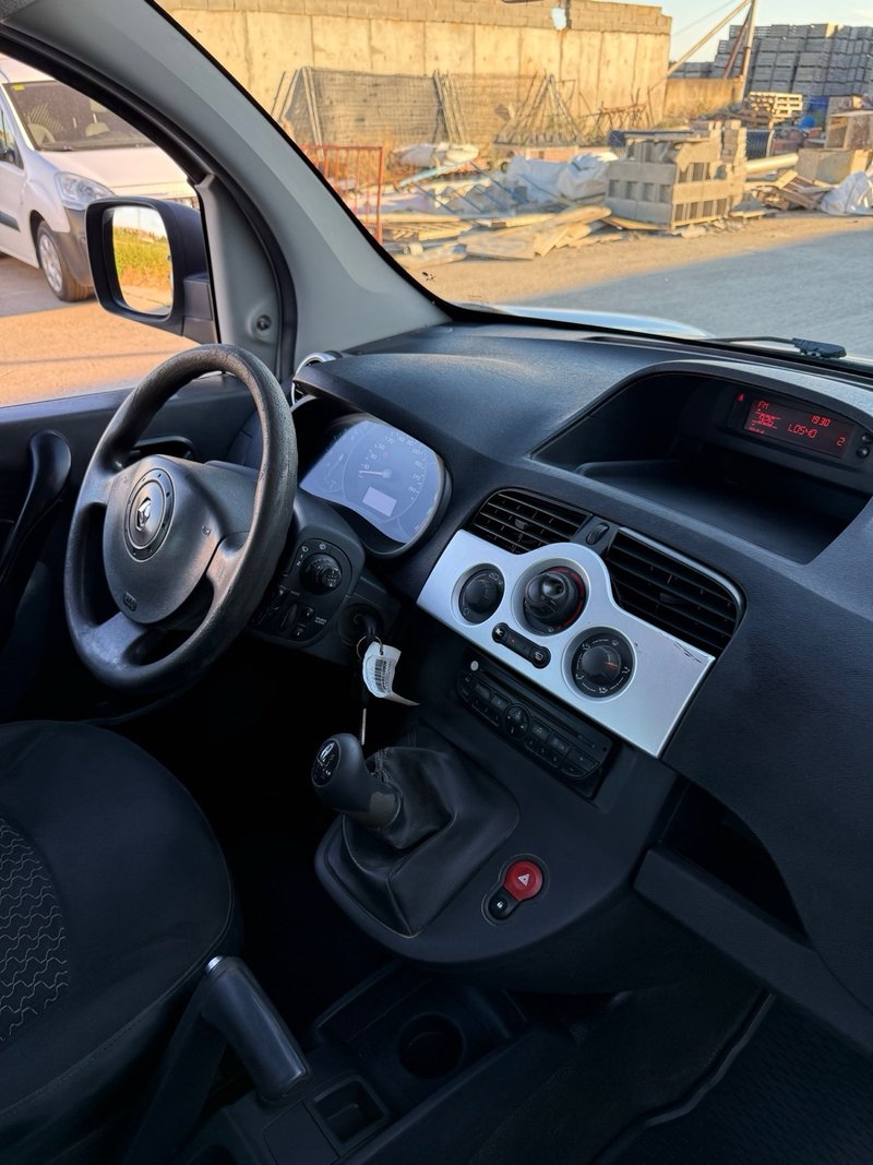 Renault Kangoo Combi 1.5 dCi Expression Profesional 2011, foto 16
