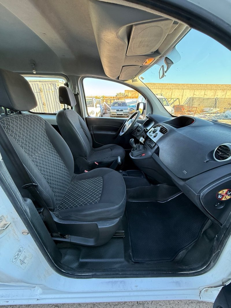 Renault Kangoo Combi 1.5 dCi Expression Profesional 2011, foto 17