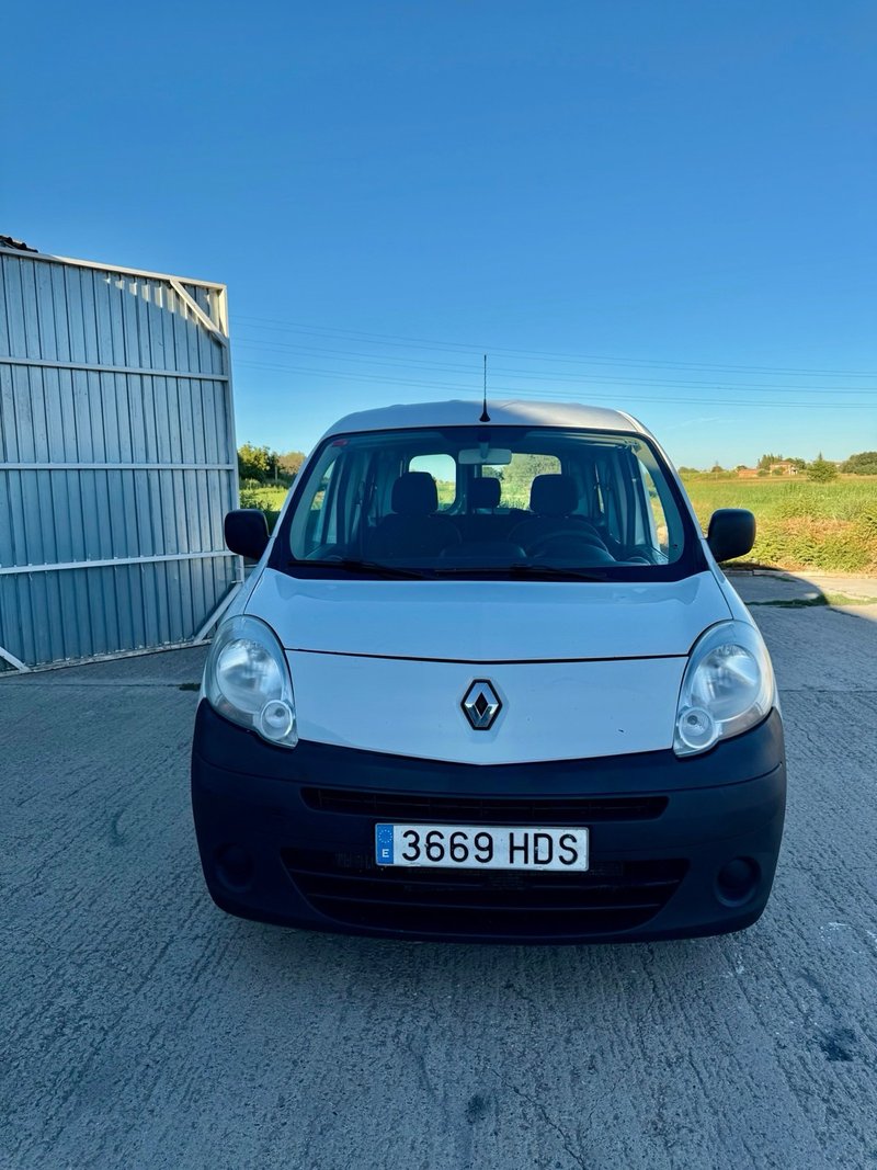 Renault Kangoo Combi 1.5 dCi Expression Profesional 2011, foto 2