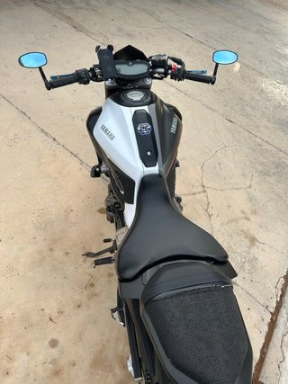 Yamaha MT-07 Negra